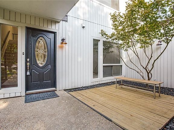 3rd image of 6321 Elder Grove Dr
