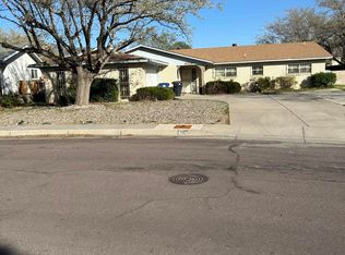 8112 Palo Duro Ave NE, Albuquerque, NM 87110