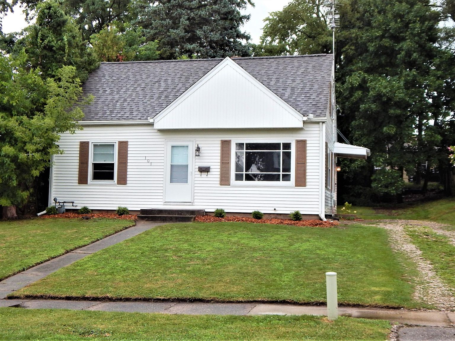 101 Circle Dr, Battle Creek, MI 49015 Zillow