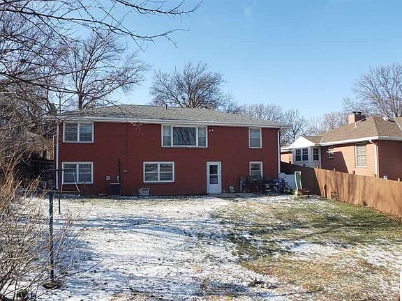 3rd image of 2600 S 39th St