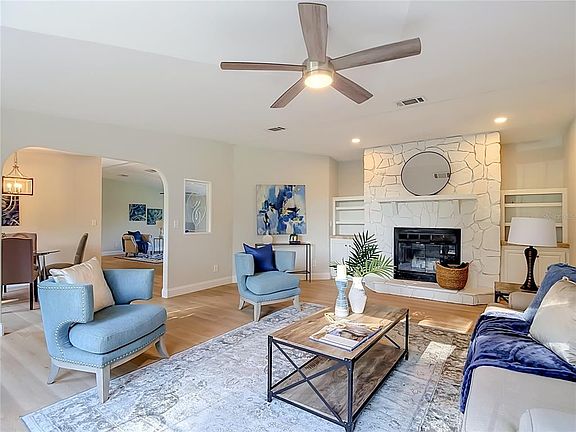 4th image of 33124 JAMETTE ROAD