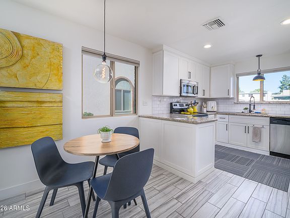 3rd image of 8145 N CENTRAL Avenue #17