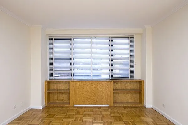 Rented by GoodRock Realty | media 8