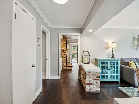 3rd image of 8422 Sweetwood Dr