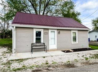 1134 N Marion Street, Mitchell, IN 47446