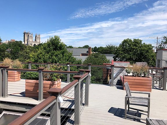 2nd image of 3051 Idaho Ave NW APT 300