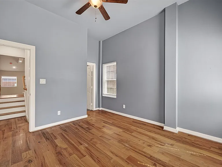 224 N Stiles St — Photo 16