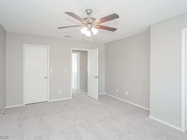 378 Tierra St — Photo 10