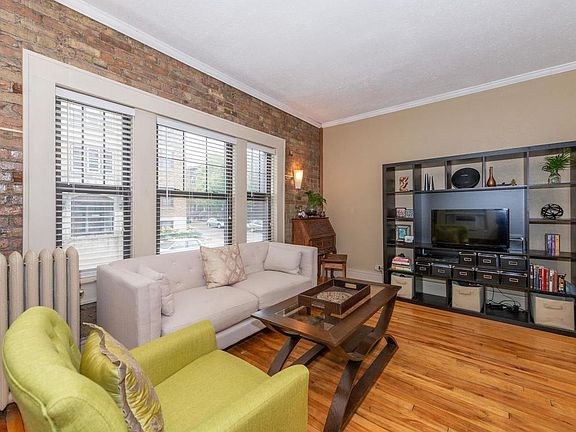 4th image of 1901 Stevens Ave APT 101
