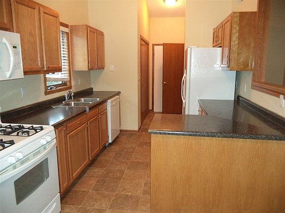 2nd image of 968 Prescott Dr