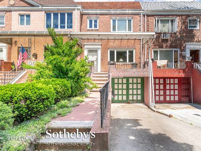 105-39 65th Rd, Forest Hills, NY, 11375