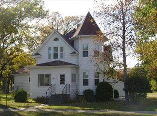 305 Boundary St, Alvarado, MN 56710