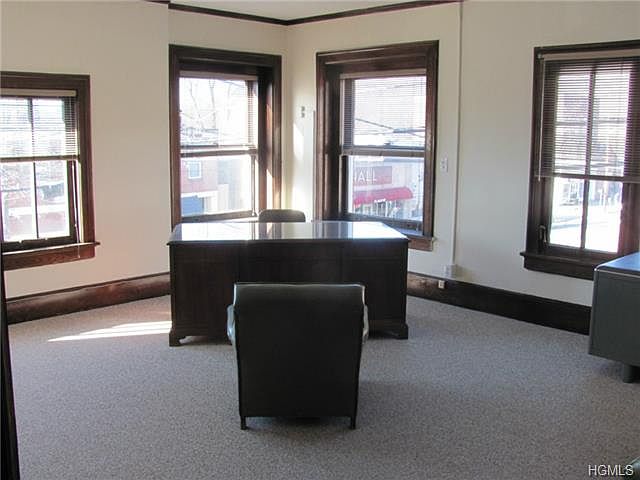 2nd image of 72 Main St Ste 4