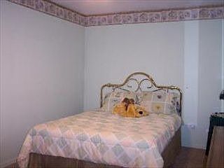 4th image of 1049 Hampton Hbr #Na