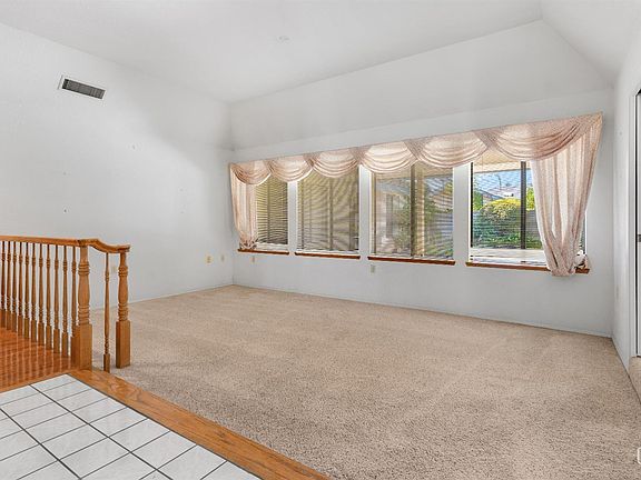 4th image of 13801 Taradale Ct
