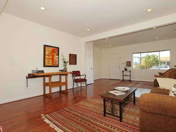 12430 Short Ave, Los Angeles, CA 90066