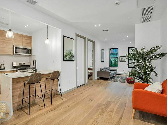 2nd image of 750 Macdonough St #5F