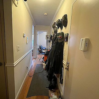 2nd image of 472 Lafayette Ave #3R