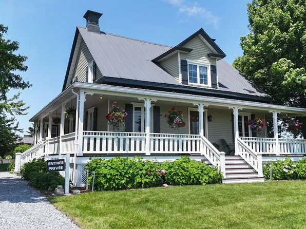 1482 Chemin Du Rivage Saint Antoine Sur, Saint Marc Sur Richelieu, QC J0L 1R0