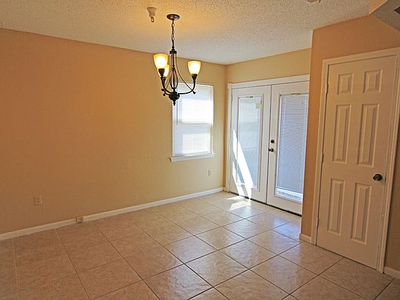 4th image of 3116 Barbwood Dr