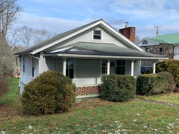150 Old Court St, Fayetteville, WV 25840