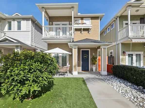 1744 Thomas Ave, San Diego, CA 92109