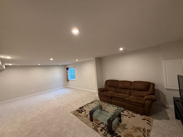 5105 Spruce Rd — Photo 40