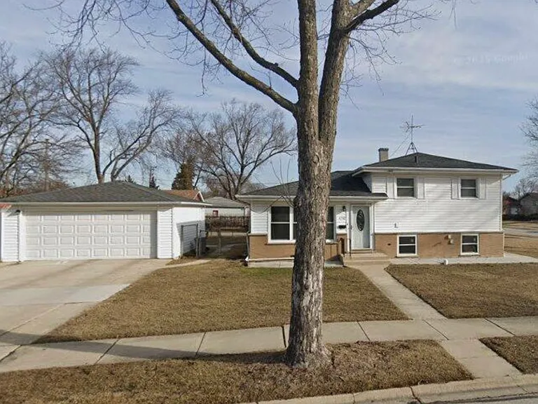 450 W Rose Ave — Photo 1