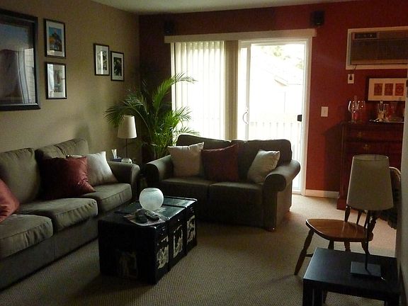 2nd image of 376 Union Ave APT B