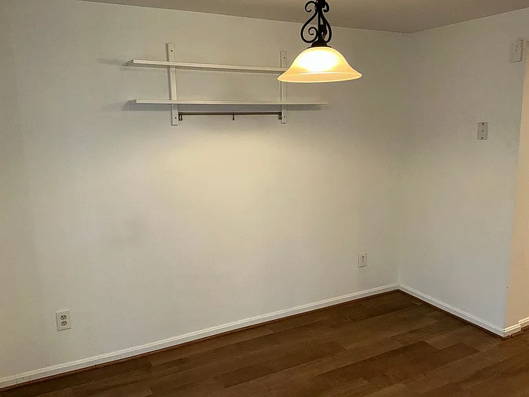 20520 Strath Haven Dr — Photo 7