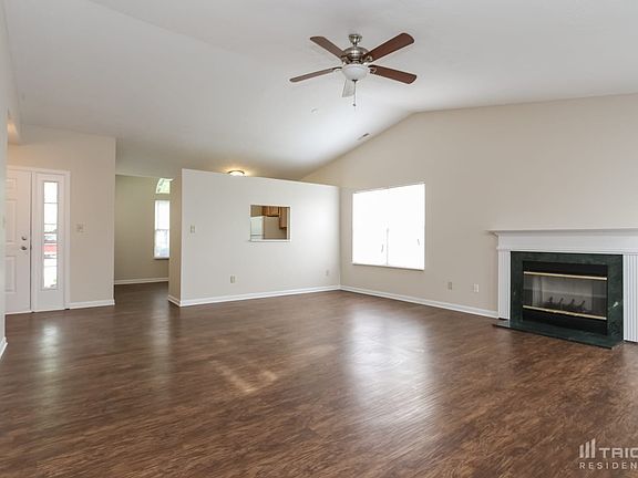 3rd image of 8574 Eagles Nest Dr