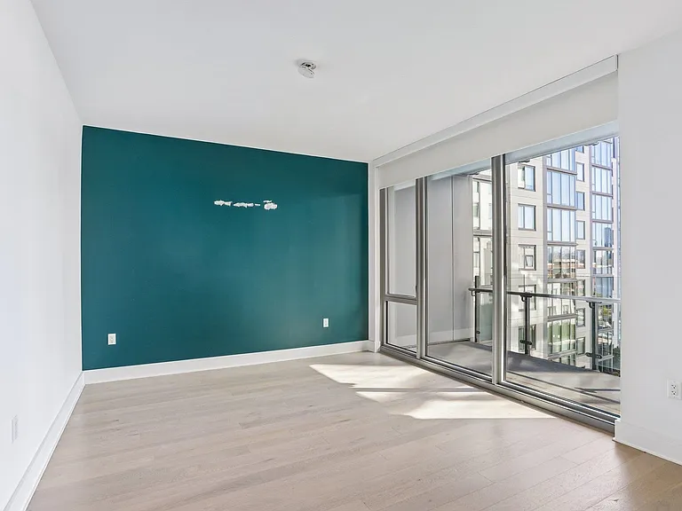 9 Avenue At Port Imperial #713 — Photo 27