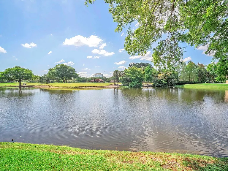 740 E Coco Plum Cir #3 — Photo 5