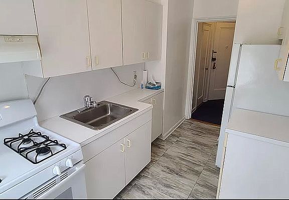 5th image of 141-13 79th Ave APT 2M