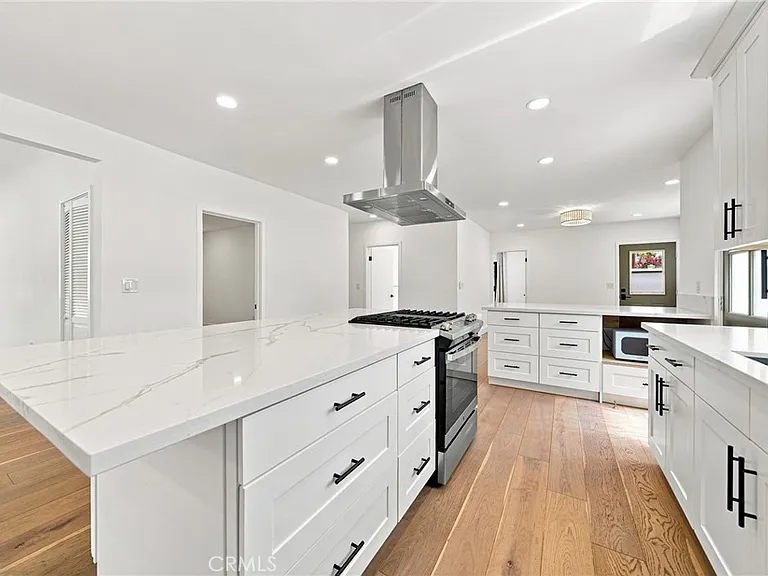 1338 Bruce Ave — Photo 15
