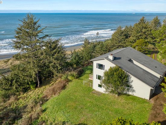 28695 Kissing Rock Rd Gold Beach Or 97444 Zillow