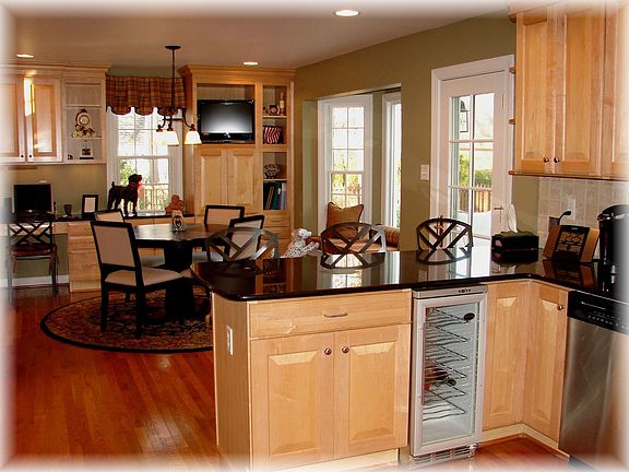 Completely Updated Custom Kitchen