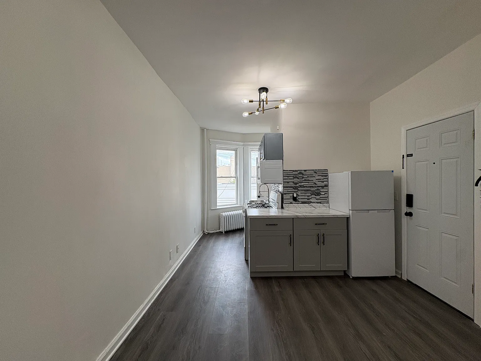 1 bed, 795 sqft, $1,649 — Photo 2