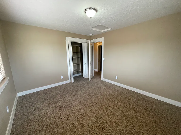 2875 E Ragusa Ln — Photo 7