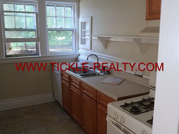 4th image of 314 Park Ave #9