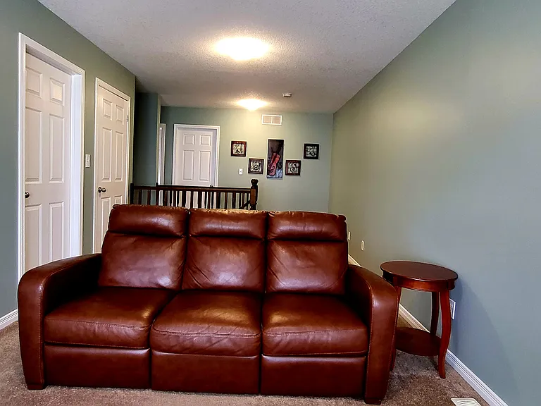 211 Templewood Dr — Photo 15