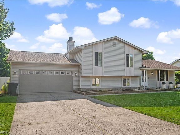 2nd image of 3300 Meanderwood Dr