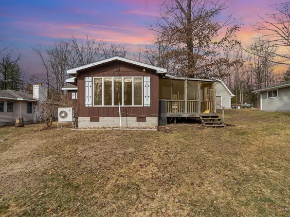 5474 Northland Trl, Hale, MI 48739