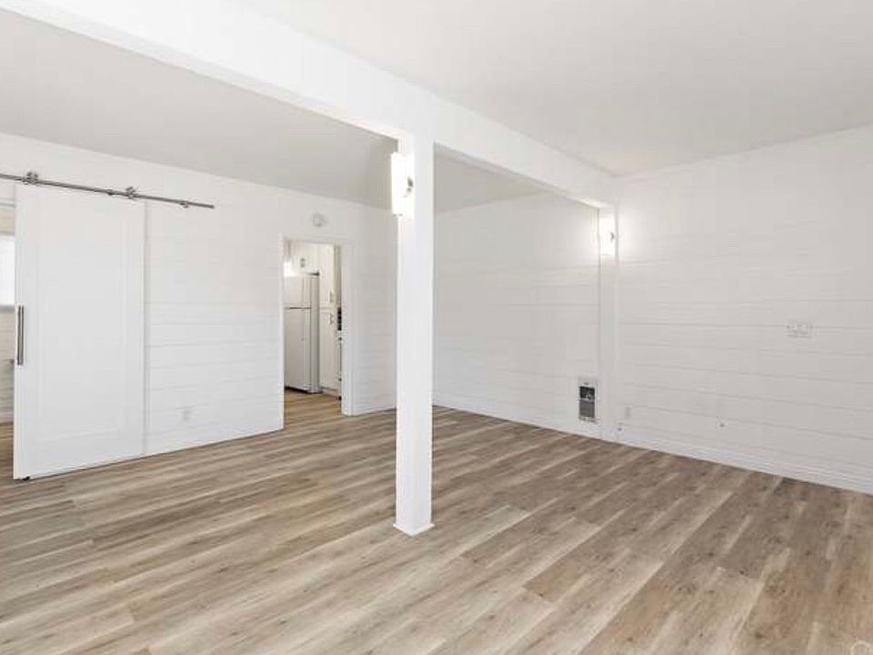 1st image of 106 Avenida Pelayo #B