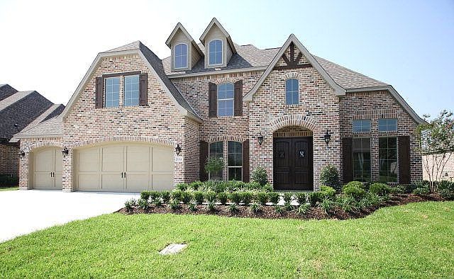 1st image of 7755 Deer Chase Dr