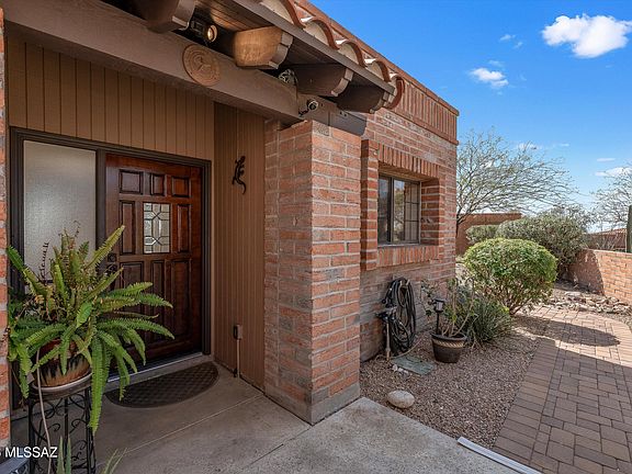4th image of 4440 N Camino De Carrillo