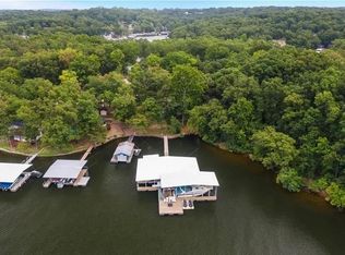 49 Vacation Hideaway Ln, Sunrise Beach, MO 65079