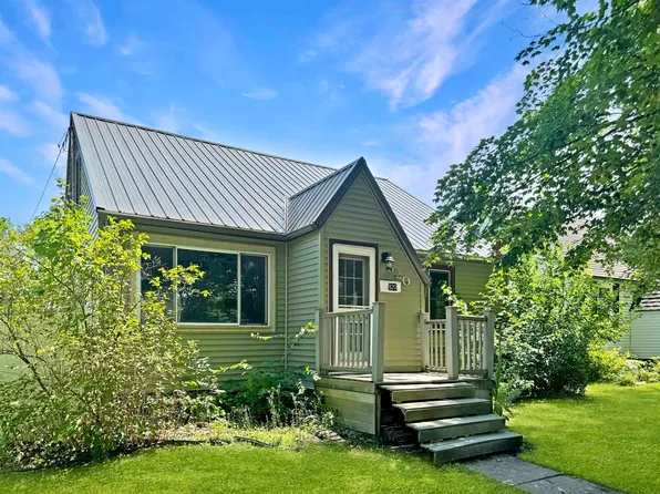 820 N Wacouta Ave, Prairie Du Chien, WI 53821