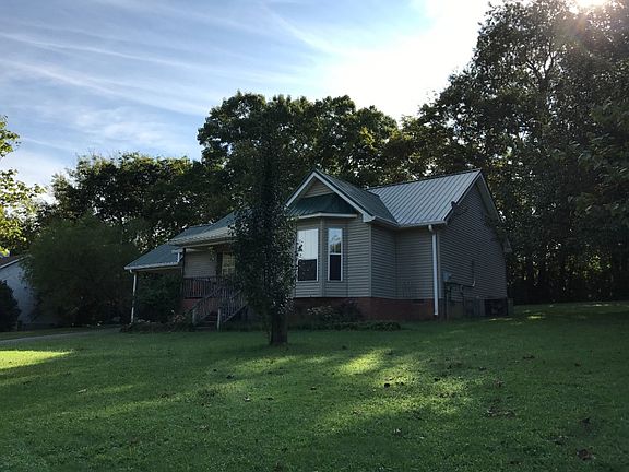 2nd image of 1261 Hillwood Ct