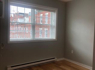 52 Moon St #3, Boston, MA 02113